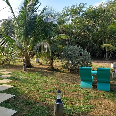 Hanguk Lanka Lagoon Villa タンガラ エクステリア 写真